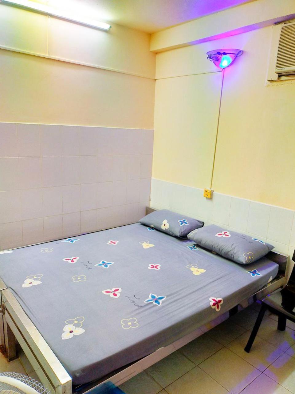 Jade Crown Otel Yangon Dış mekan fotoğraf